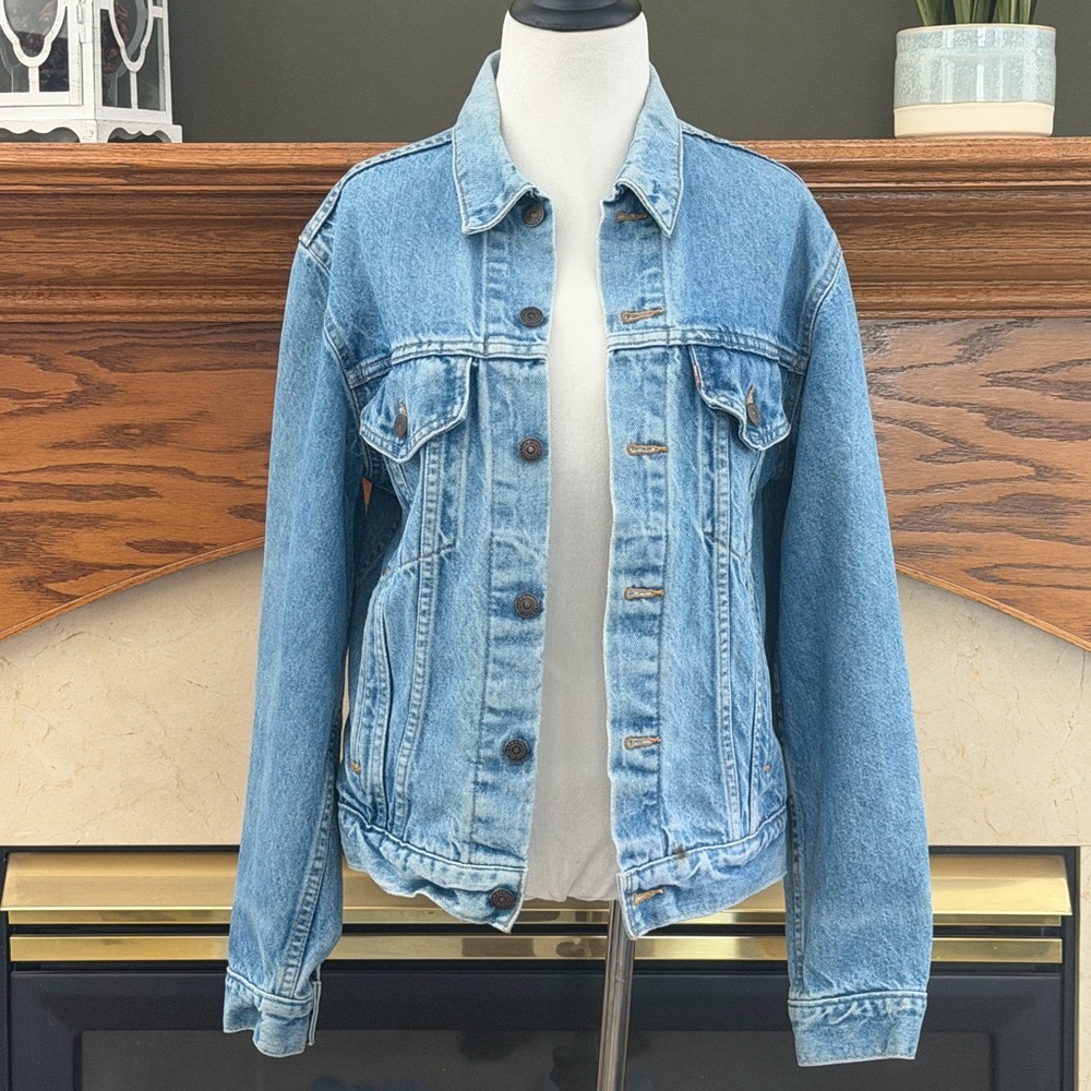 Levi's Vintage‎ Unisex Trucker Denim Jean Jacket Size Medium